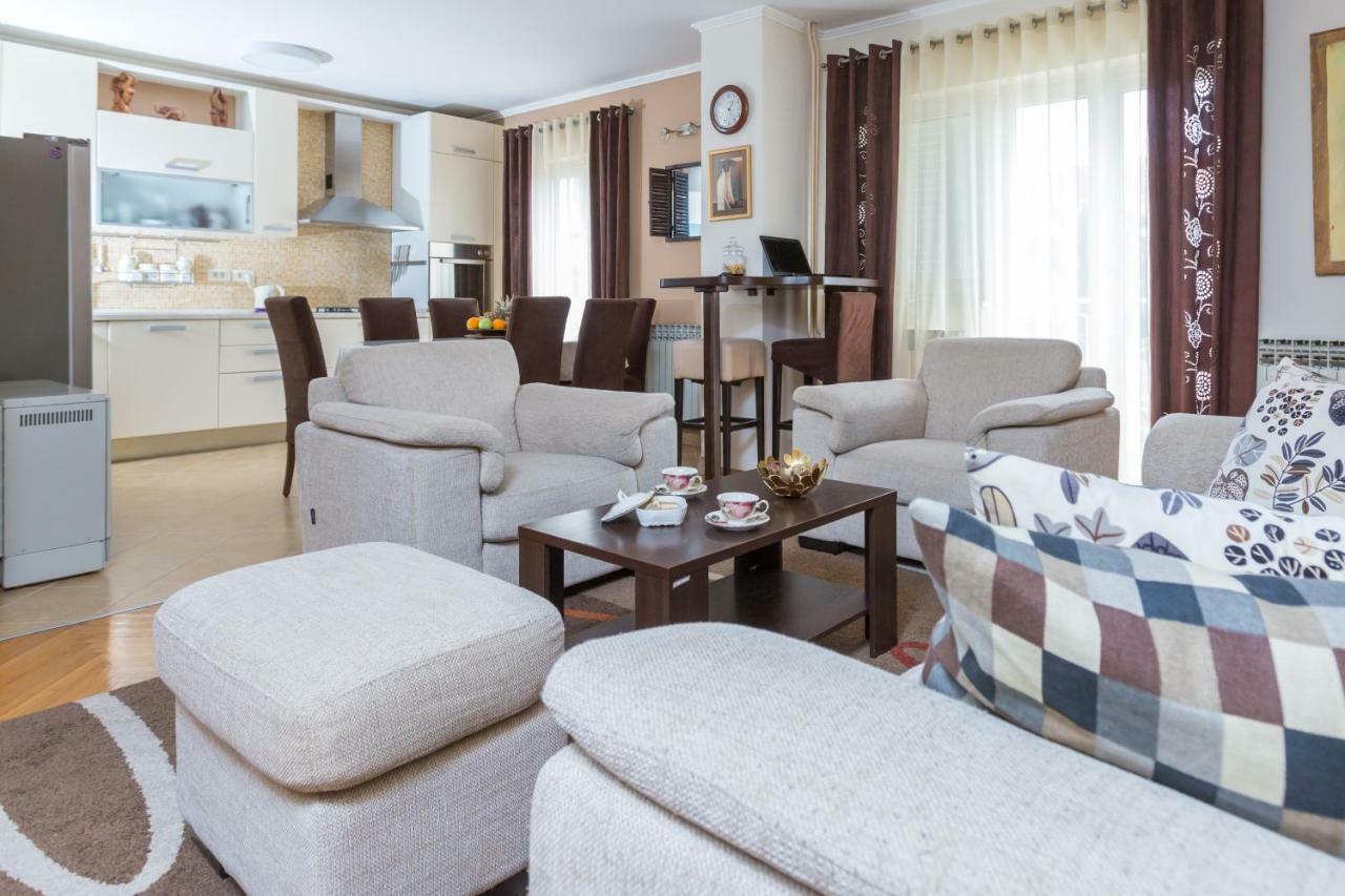 Spacious Apartment Near The Old Town Dubrownik Zewnętrze zdjęcie